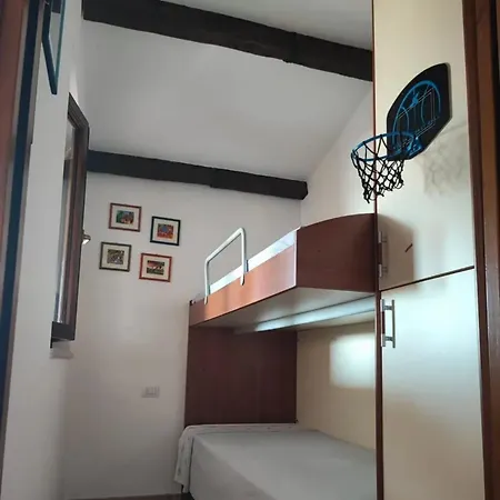 Casa Marty Borgo San Basilio *